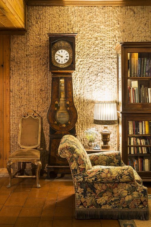 Hotel Hermitage Relais & Chateaux بيريوِل تْشيرفينيا المظهر الخارجي الصورة