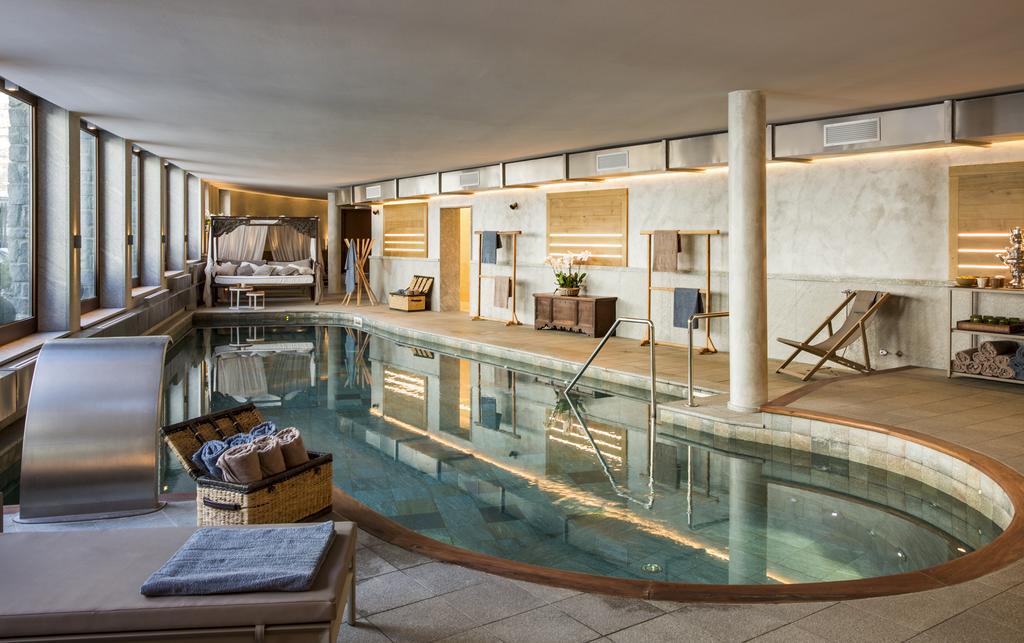 Hotel Hermitage Relais & Chateaux بيريوِل تْشيرفينيا المظهر الخارجي الصورة