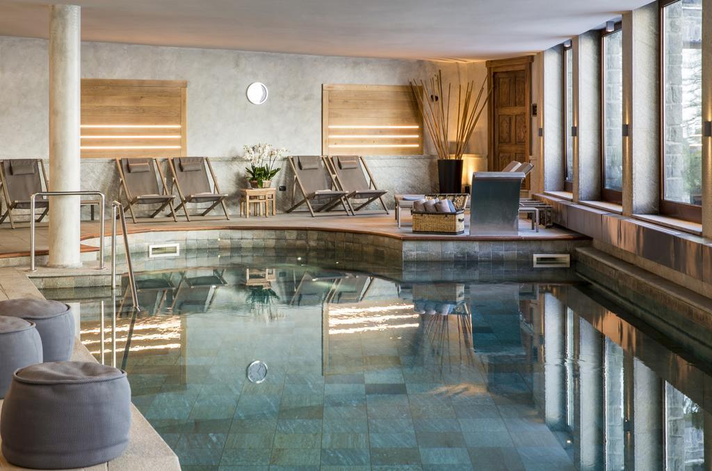 Hotel Hermitage Relais & Chateaux بيريوِل تْشيرفينيا المظهر الخارجي الصورة