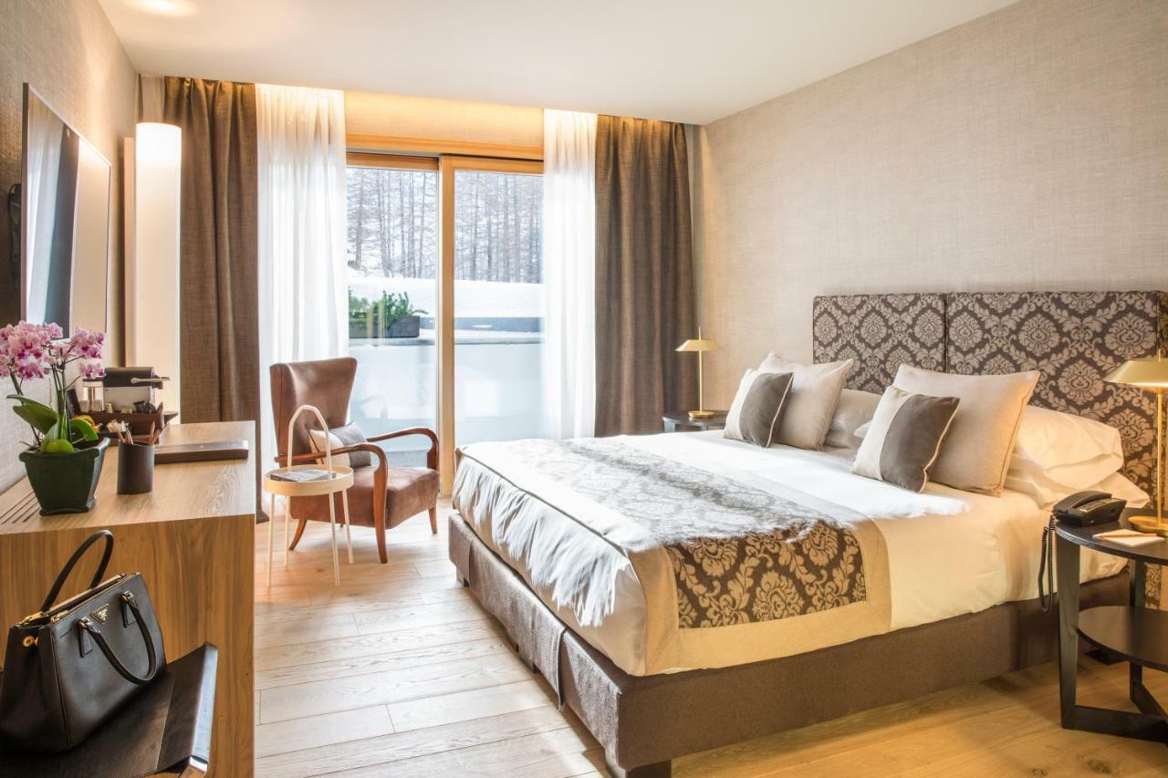 Hotel Hermitage Relais & Chateaux بيريوِل تْشيرفينيا المظهر الخارجي الصورة