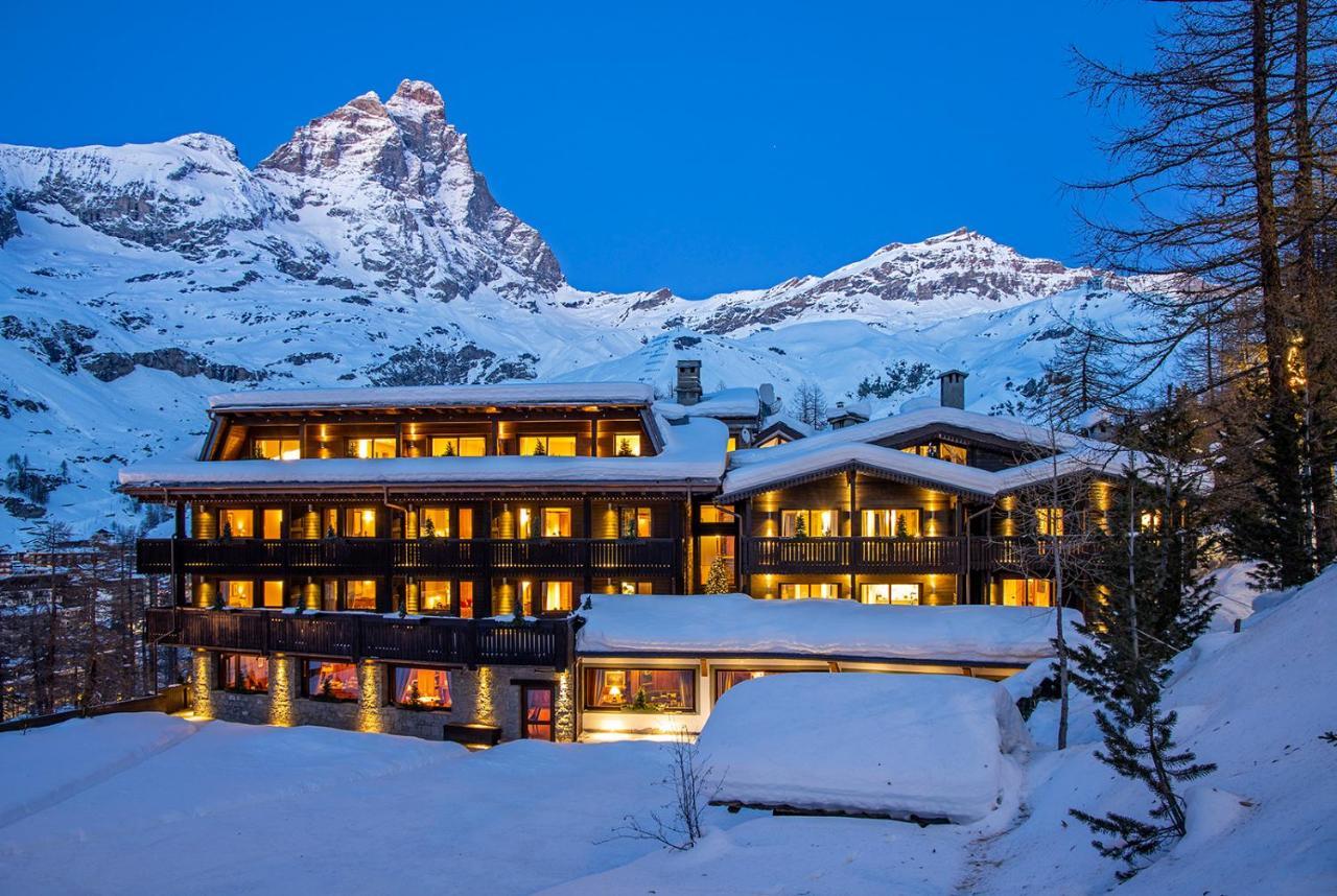 Hotel Hermitage Relais & Chateaux بيريوِل تْشيرفينيا المظهر الخارجي الصورة